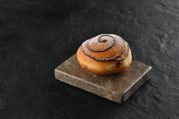 VİŞNELİ BERLİNER