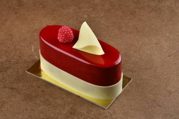 FRANBUAZ ÇİKOLATALI PASTA