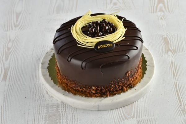 FISTIK ÇİKOLATALI PASTA