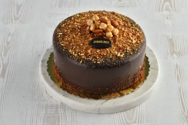 KROKAN ÇİKOLATALI PASTA