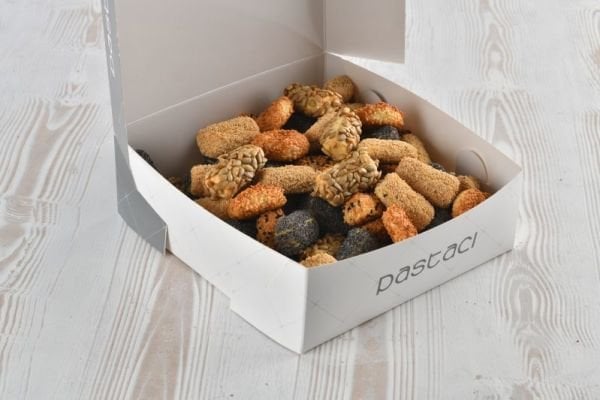 KARIŞIK TUZLU KURU PASTA  ( KG )