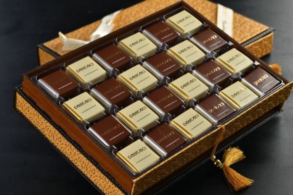 AHŞAP ÇEKMECE KAGITLI MADLEN(GOLD)